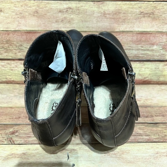 Ugg Brown Leather Meredith Wedge Ankle Boots - Picture 8 of 10